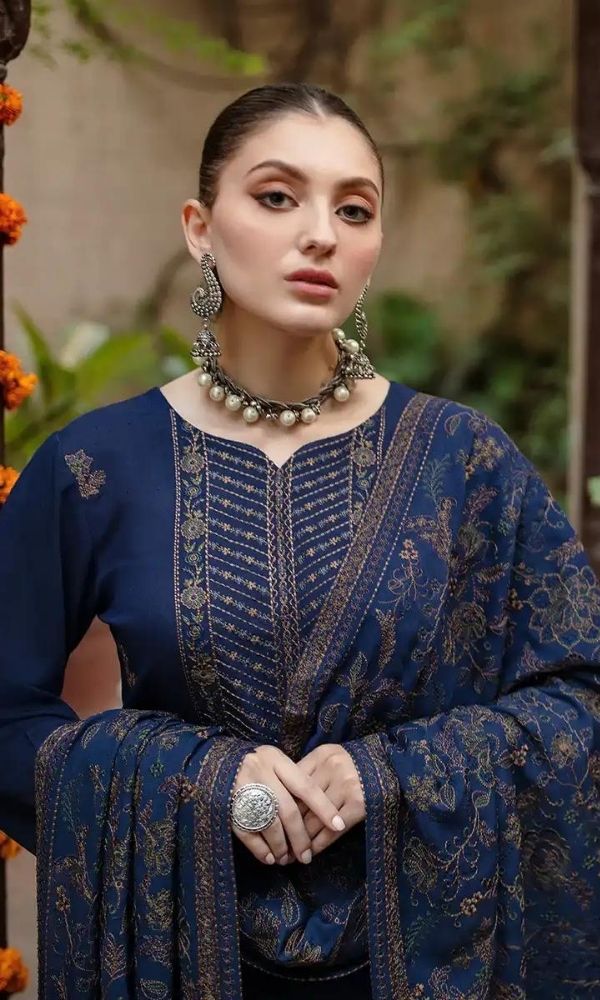 Bar Embroidered Dhanak Three Piece Winter Collection